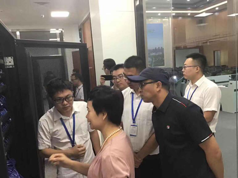 郑东新区生态环境大数据智慧环保服务项目顺利验收5.png